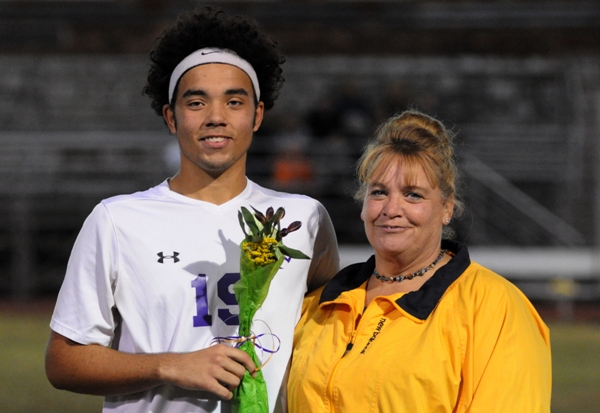 Senior Mike Mills and his mother Lyn.